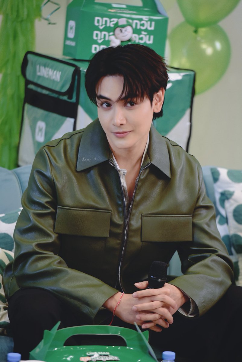 ReCapJoy ̆̈ (@recapjoyful) on Twitter photo มันเขี้ยวเด็ก จะทะเล้นไปไหน🙂↔️🤙🏻
JOONG LIVE LINE MAN
#LINEMANถูกสุดทุกวันxJOONG
#จุงอาเชน
#JoongArchen
<a href="/ChenRcj/">อันโดรเมด้า ชุน</a> มันเขี้ยวเด็ก จะทะเล้นไปไหน🙂↔️🤙🏻
JOONG LIVE LINE MAN
#LINEMANถูกสุดทุกวันxJOONG
#จุงอาเชน
#JoongArchen
<a href="/ChenRcj/">อันโดรเมด้า ชุน</a>