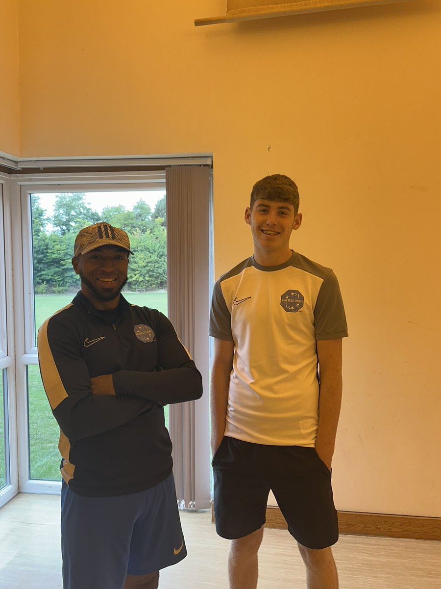 Mash Multi Sports (@mashmulti) on Twitter photo We are delighted to sponsor our talented <a href="/Tappy_04/">Oliver Tapsell</a> , for his upcoming season <a href="/RoystonU23/">Royston Town FC Reserves</a> . All the bestπ₯ β«οΈβͺοΈ We are delighted to sponsor our talented <a href="/Tappy_04/">Oliver Tapsell</a> , for his upcoming season <a href="/RoystonU23/">Royston Town FC Reserves</a> . All the bestπ₯ β«οΈβͺοΈ