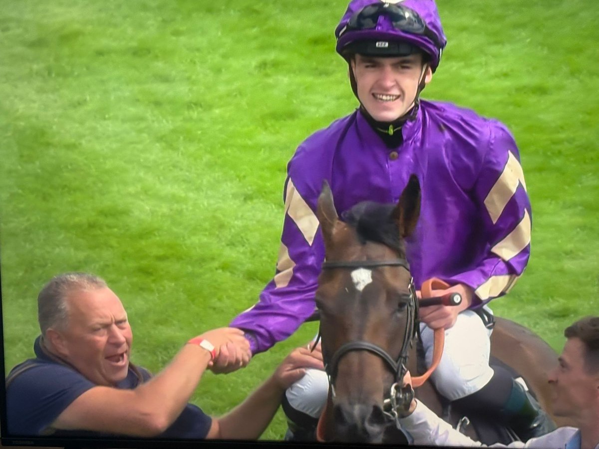 3:20  40/1 winner <a href="/Galway_Races/">Galway Races</a> , and i didn't back it 😭😭in the Arthur Guinness Irish EBF Corrib Fillies Stakes (Listed Race) (Fillies &amp; Mares) 7f
First : No 5. Tropical Island 40/1 ridden by Luke McAteer                             
 
<a href="/lukemcateer123/">lukemcateer</a>