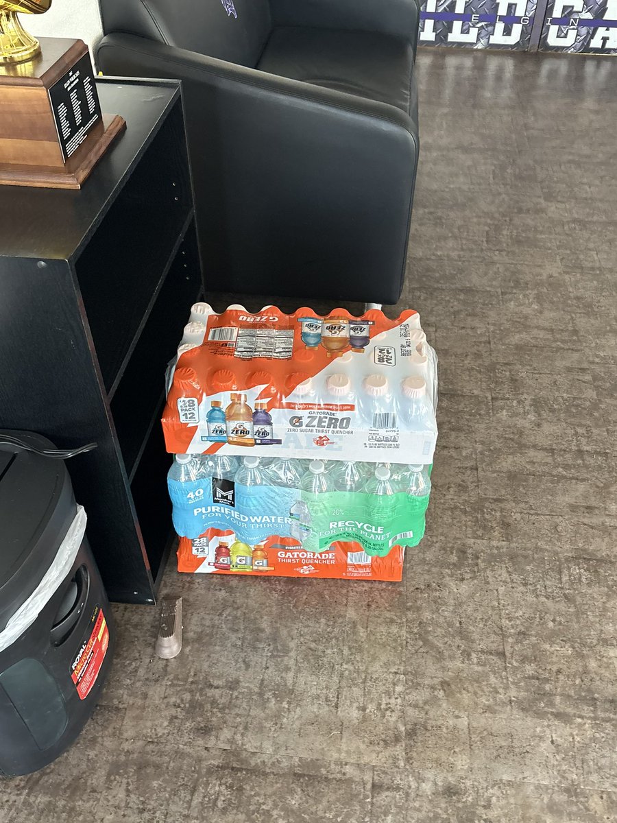 Jodi Paige (@p_williams20) on Twitter photo Big shout out to <a href="/onsnapmobile/">Snap! Mobile</a> & our rep, Raul Lopez, for the gatorade & water. Our campers were able work hard while staying hydrated in this Texas summer heat ☀️ THANK YOU!
#OTOTOF #TWW #EXCELLENCE Big shout out to <a href="/onsnapmobile/">Snap! Mobile</a> & our rep, Raul Lopez, for the gatorade & water. Our campers were able work hard while staying hydrated in this Texas summer heat ☀️ THANK YOU!
#OTOTOF #TWW #EXCELLENCE