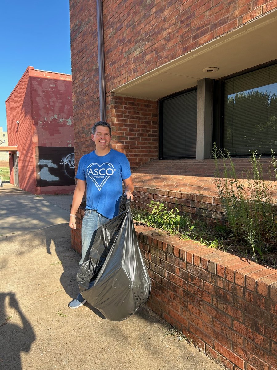 JascoProducts's tweet photo. The other night, our incredible volunteers rolled up their sleeves and got to work at Palomar — painting, pulling weeds, and reorganizing donation storage. We're so thankful for the time, energy, and heart they poured into supporting such a meaningful cause. 🙌 https://t.co/4XZIHFNYzN