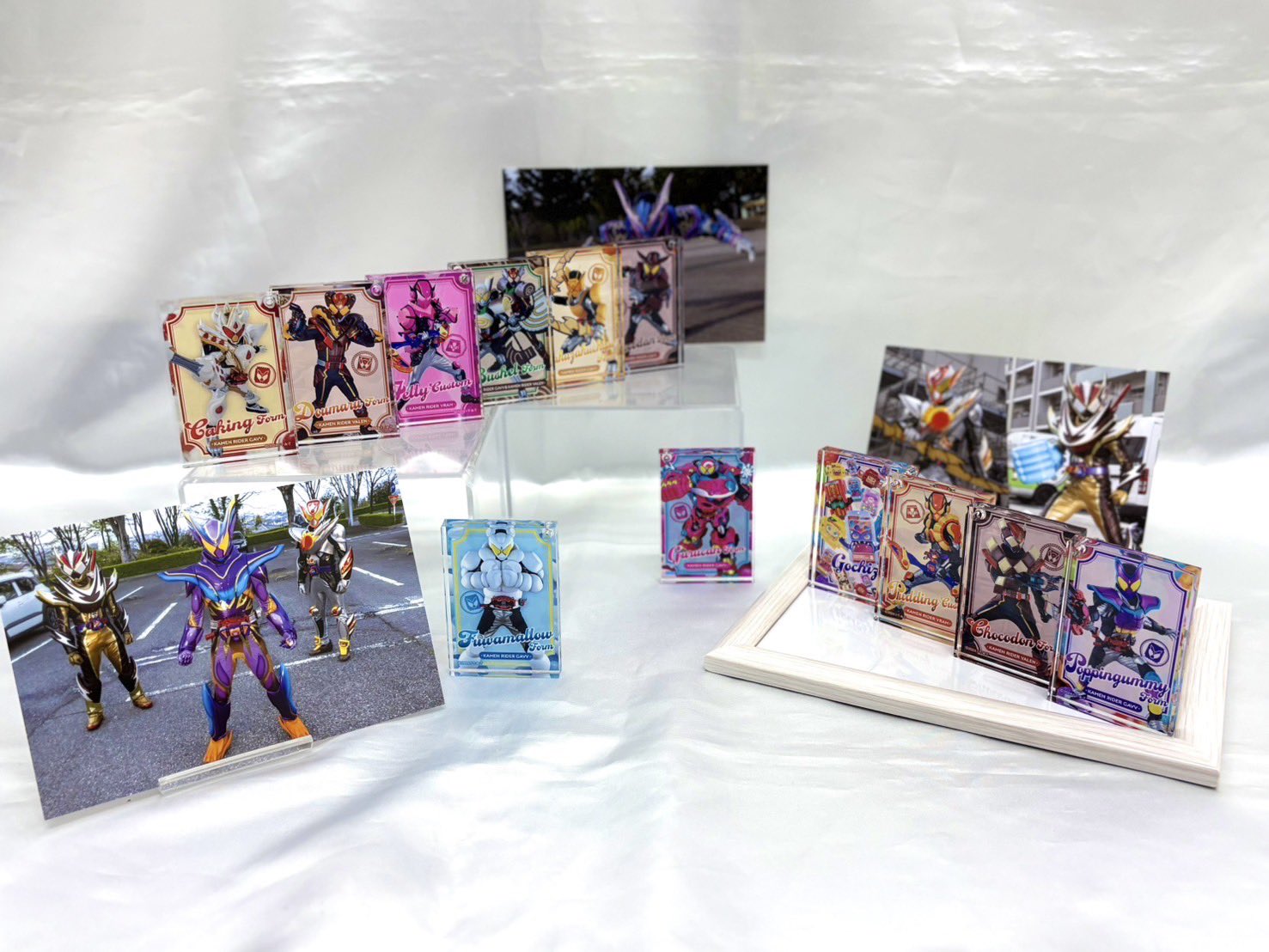 仮面ライダーストア　ビルド　ドミノ風チャーム　8種セット 仮面ライダーストア ビルド ドミノ風チャーム 8種セット - メルカリ
