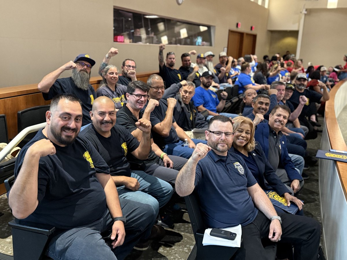 Teamsters's tweet image. Teamsters Local 2010, the California Faculty Association (CFA), the California State University Employees Union (CSUEU), and other unions that collectively represent 80,000 workers at California State University (CSU) held a press conference and rallied to expose the university’s…