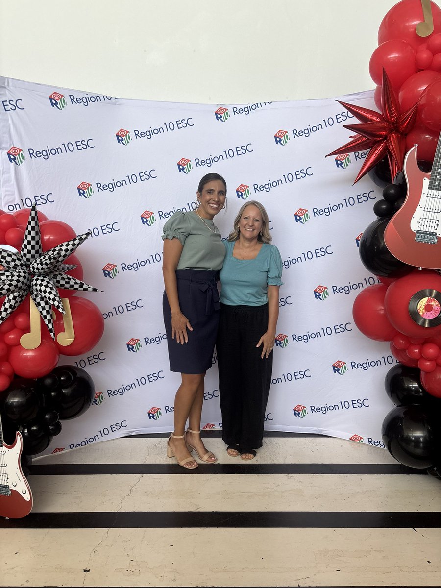 CONGRATULATIONS to Sunnyvale Middle School Teacher of the Year! I am beyond proud to honor Mrs. Walker for her incredible dedication, heart, and impact on our students and school community.