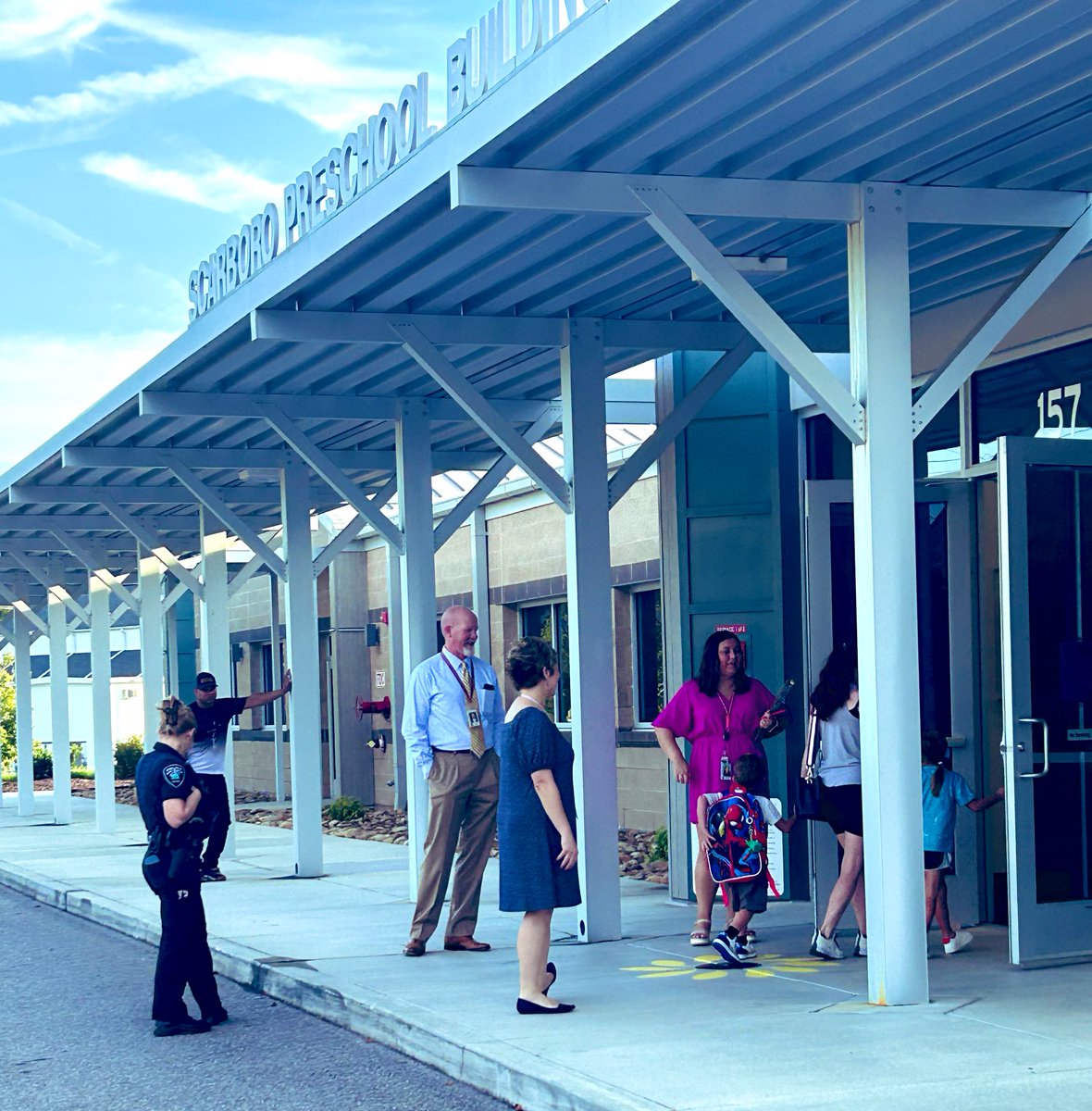 Oak Ridge Schools (@orschools) on Twitter photo Welcoming our <a href="/ORS_Preschool/">ORSPreschool</a> back to the building this morning!
#StudentsFirst
<a href="/FriendsofORS/">Friends of ORS</a> <a href="/OakRidgePolice/">Oak Ridge Police</a> Welcoming our <a href="/ORS_Preschool/">ORSPreschool</a> back to the building this morning!
#StudentsFirst
<a href="/FriendsofORS/">Friends of ORS</a> <a href="/OakRidgePolice/">Oak Ridge Police</a>