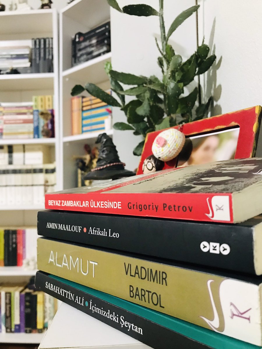 “Okumak yalnızlıktır, iki kişiyken bile tek başına olmaktır.”
Temmuz #okumalistem 📚