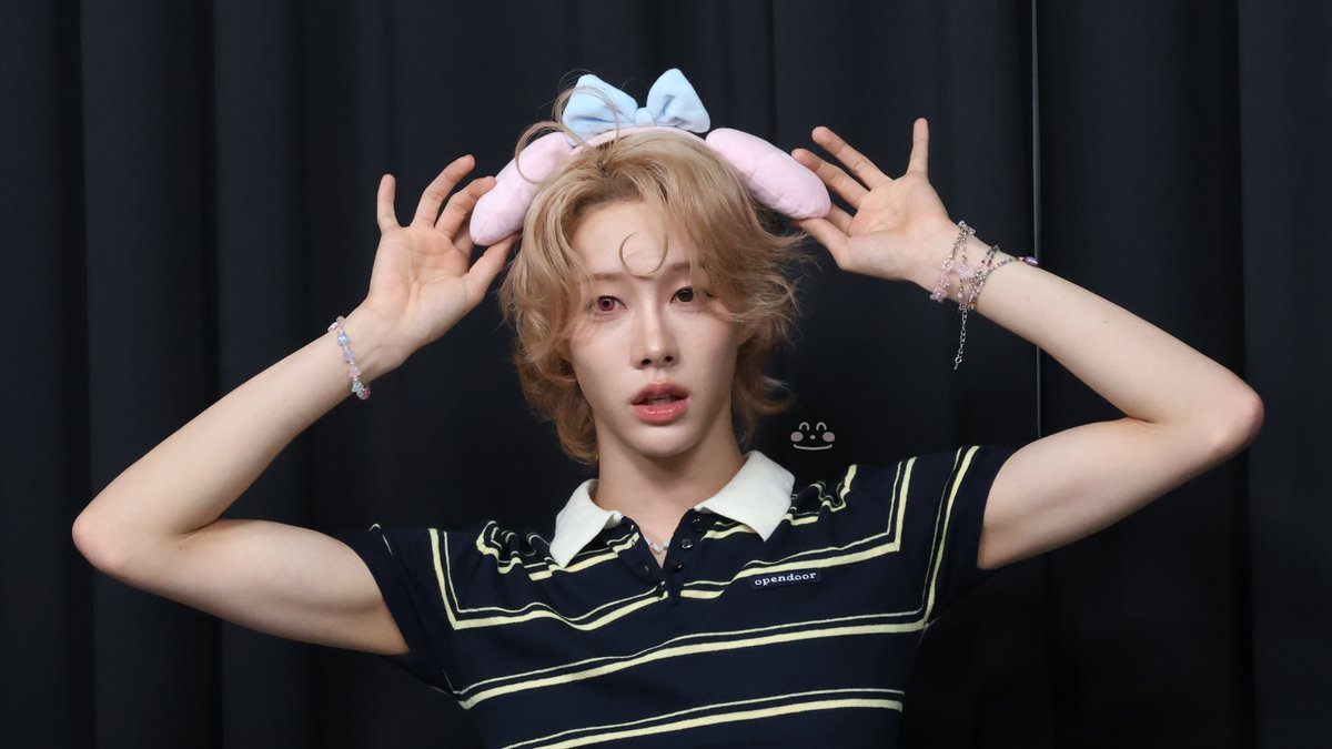 volxymevol's tweet photo. 20250726 스타라이크뮤직
이분 하늘에서 방금 떨어지셨다네요

#엑스러브 #XLOV #루이 #RUI #천관루이 https://t.co/FGRD6n2vhw