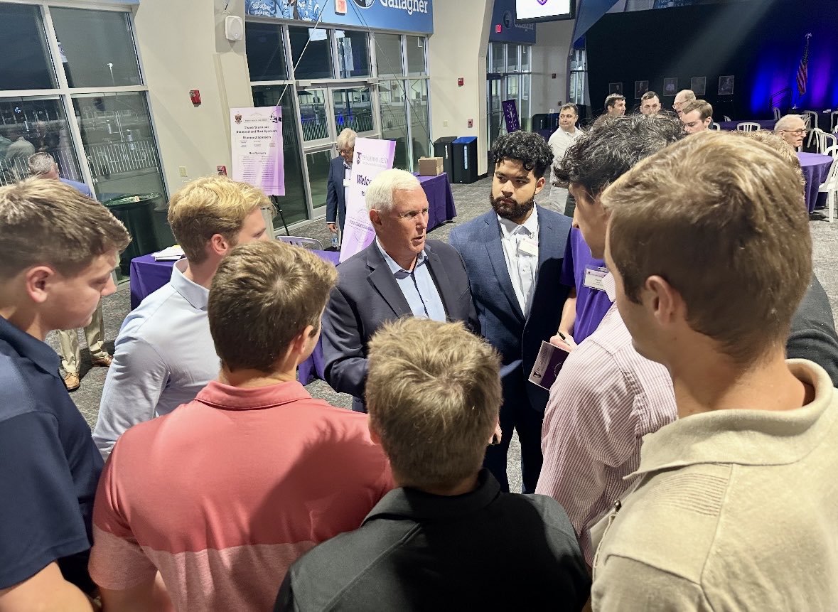 Mike Pence tweet media