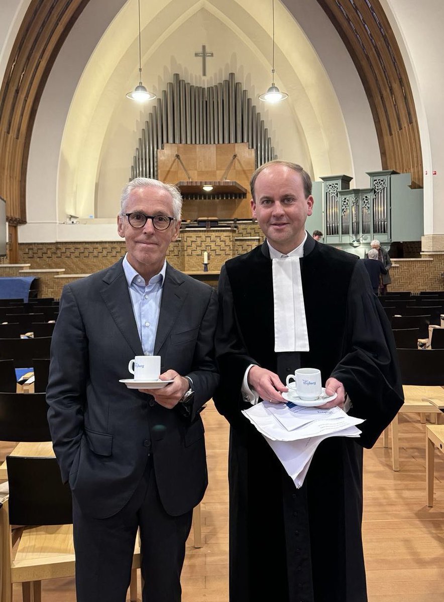 Derk Sauer is overleden. In 2024 hield hij een indrukwekkende overdenking in Vrijburg over zijn strijd voor het goede. Het is terug te zien via youtu.be/O6iO3lkY5Ng?si…