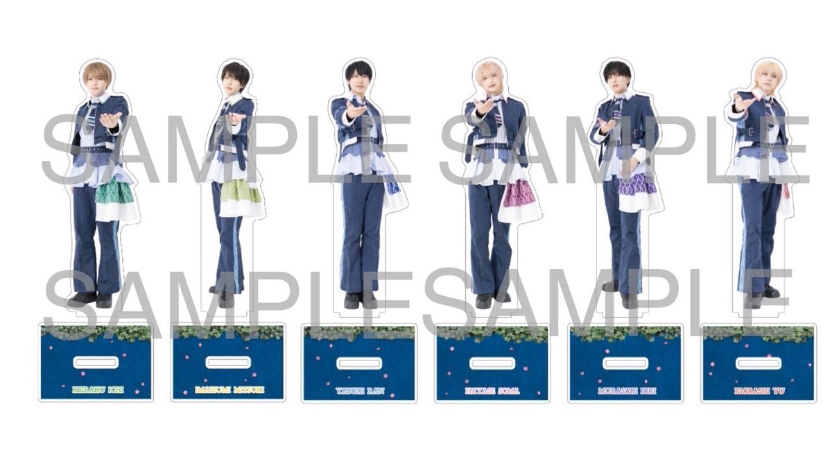 皆さんこんにちは！✨️ なんと僕たちのアクスタさんの販売が決定しま