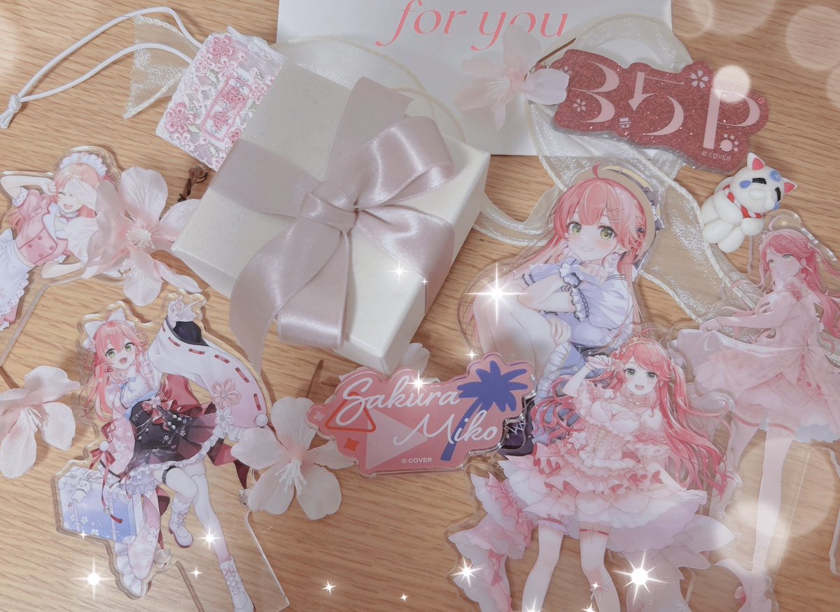 ❀.*･ﾟSakura Miko 7th Anniversary𓍼ˢ❀∗*ﾟ

みこち活動7周年本当におめでとう！！✨

可愛くて、努力家で、PONもするけど、その分強くて優しい大好きな推し!!!🌸

いつも35Pへ愛あるプレゼントありがとう🫶
私からもプレゼントあげれたらいいな!(ALT)
ずっとずっと大好き！

 #さくらみこ7周年