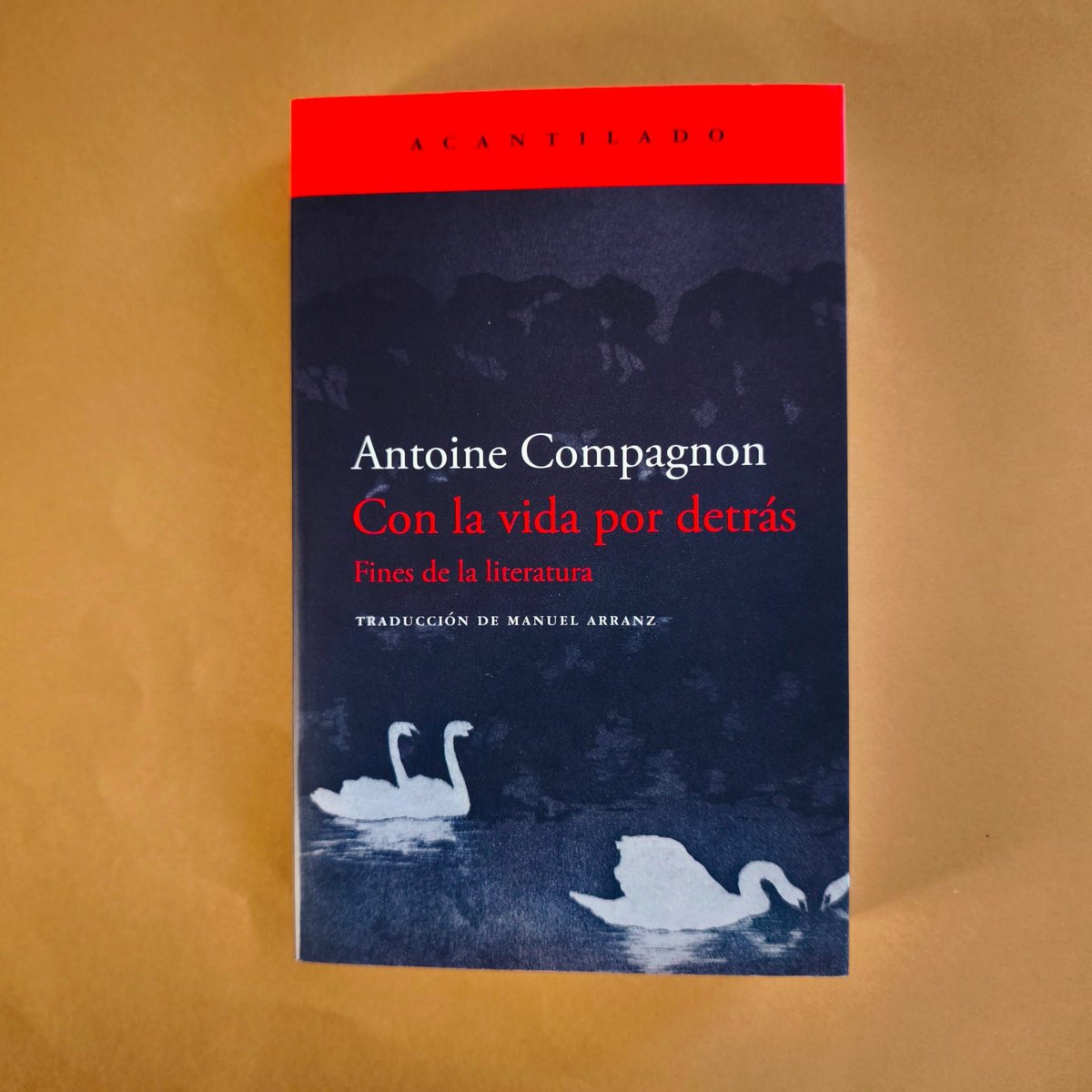 EDUCACIÓN 3.0 (@educacion3_0) on Twitter photo #librodeldía. Los ensayos que componen esta obra constituyen una meditación sobre el relato final de la #existencia, pero también sobre lo sublime, reuniendo un valioso compendio de las inestimables perspectivas que los textos nos ofrecen. <a href="/Acantilado1999/">Acantilado</a> #librodeldía. Los ensayos que componen esta obra constituyen una meditación sobre el relato final de la #existencia, pero también sobre lo sublime, reuniendo un valioso compendio de las inestimables perspectivas que los textos nos ofrecen. <a href="/Acantilado1999/">Acantilado</a>