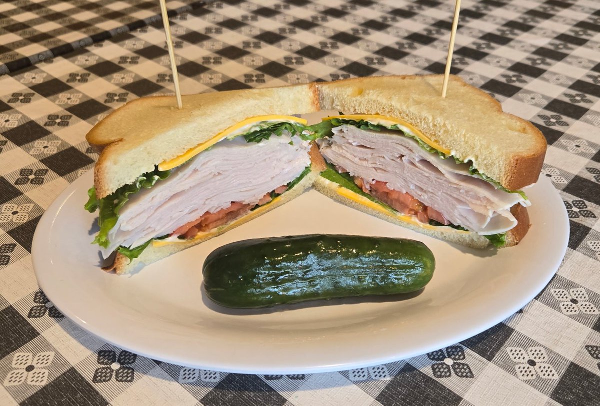 WILD TURKEY THURSDAY AT SCHMALTZ!

We're featuring our 2 MOST POPULAR turkey sandwiches at special pricing that'll make you gobble with joy!

TODAY'S WILD PRICING:
Half Stuffed: $12.95
Overstuffed: $14.95

#WildTurkeyThursday #AllAmerican #TurkeyPretzel #SchmаltzDeli
