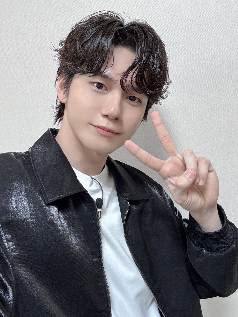 ✨250731 #보이즈2플래닛 #옹성우✨

A등급 연습생에서 플래닛 마스터로 성장한 옹성우💙
실력도, 비주얼도 더더 업그레이드!🫶

#ONGSEONGWU #BOYS2PLANET