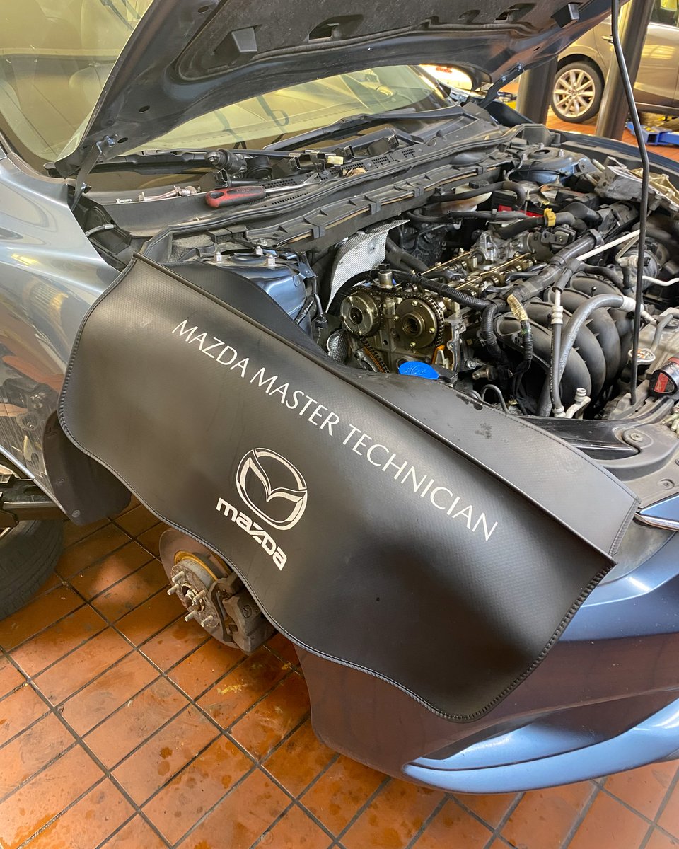 The pros you trust with your baby (the four-wheeled kind) 🚗😉

Just a friendly reminder: Tom Bush Mazda is home to the most Mazda Master Technicians in Jacksonville 😉