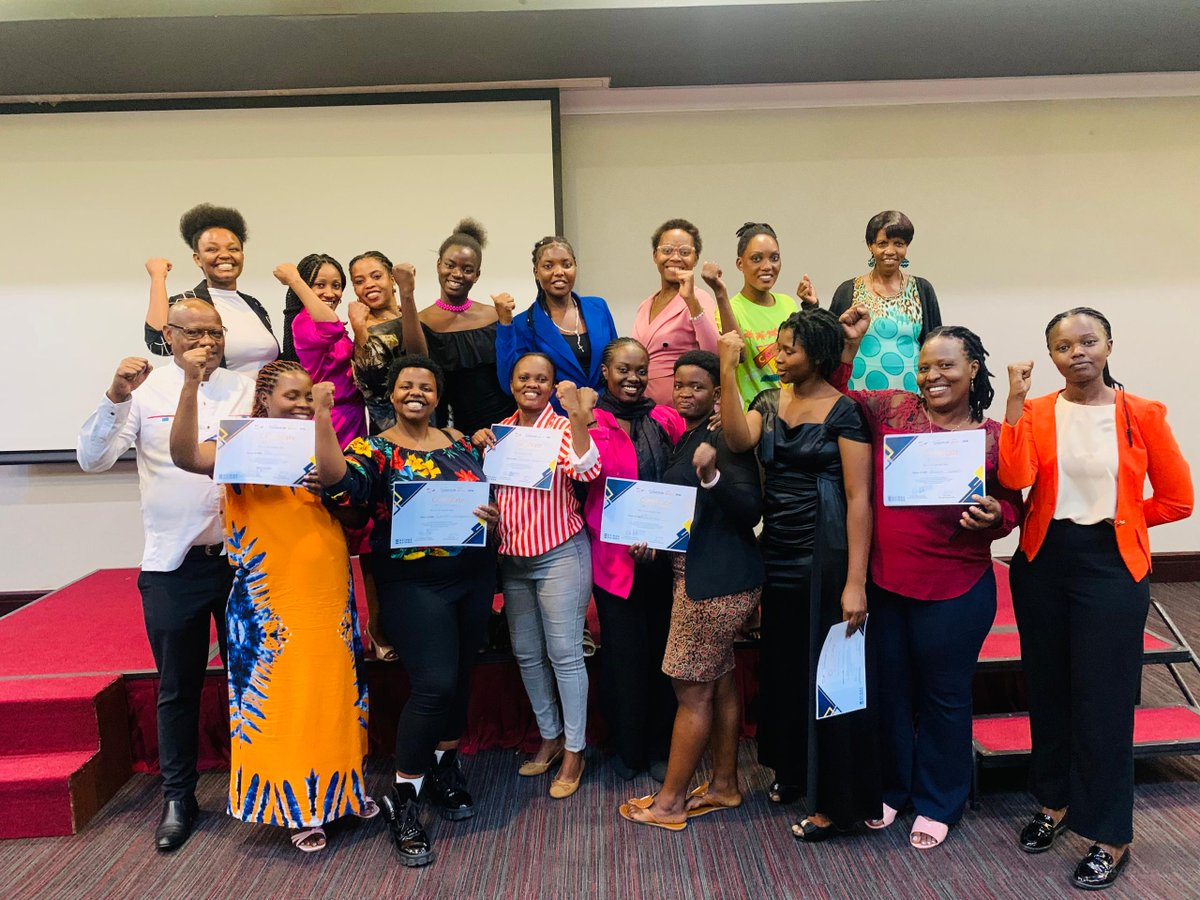 We have winners! 
Mpinganzimas pitched. The ideas were creative and outstanding. And today, we celebrate the young women whose businesses stood out in the business pitch competition.
#GirlsInBusiness #IGI #HingaUbukungu #SeedTheFuture #SMEs