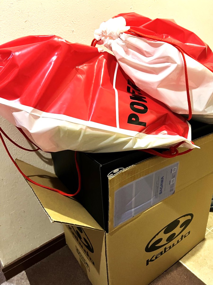 charinco_off's tweet photo. ロケ準備です❣
自転車は、法定装備品や色々備品が多く忘れ物の無い様に確認作業をしっかりとして挑みます🥳
美しい景色の中を走ります🚴
お楽しみに😘
#ogkkabuto #パワープロダクション
#vittoriacorsa #bikeguy #パールイズミ #aggressivedesign
#ベスビー #botani #ebike
#besv #ちゃりん娘 https://t.co/Hcme063iSh