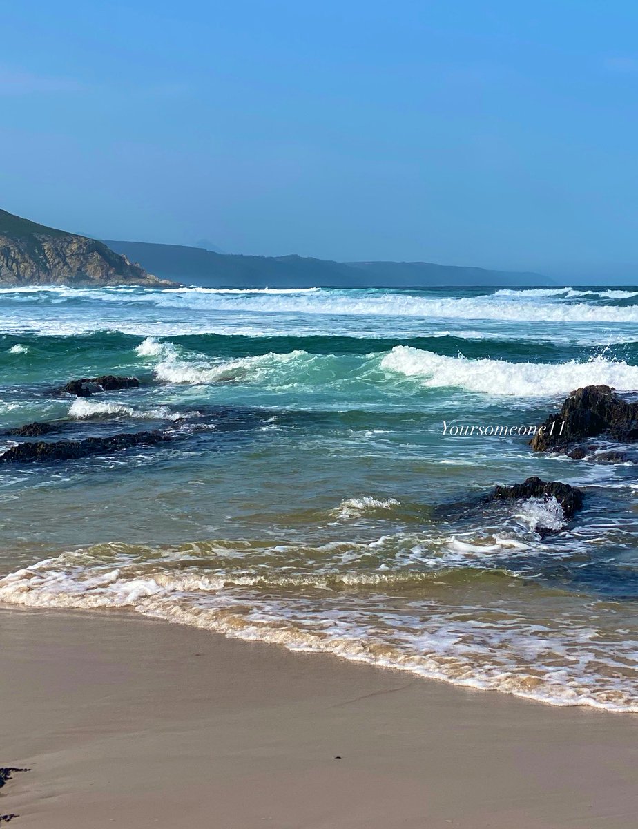 In the rhythm of the sea, I found the silence I was searching for…