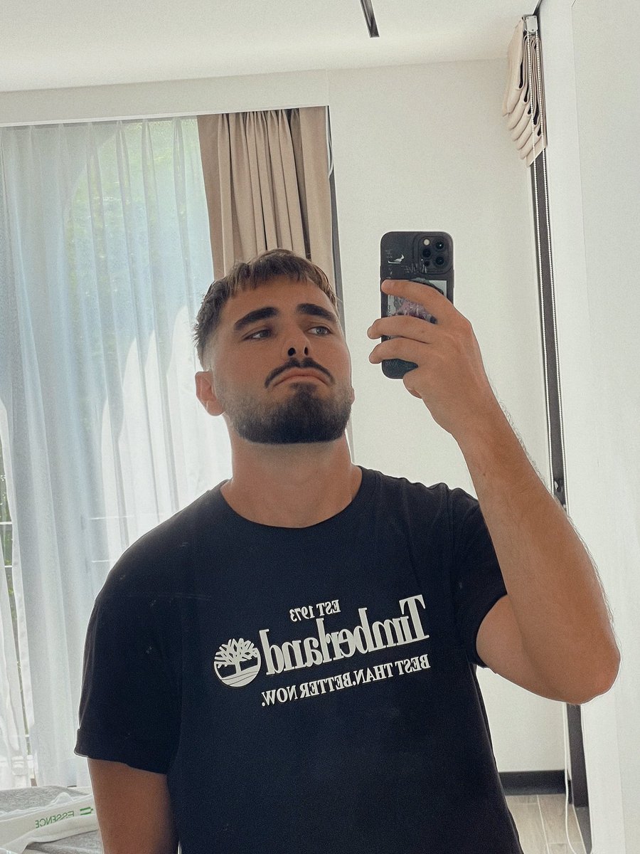 В ахуях со своих решений, теперь ждать когда это отрастет🥲