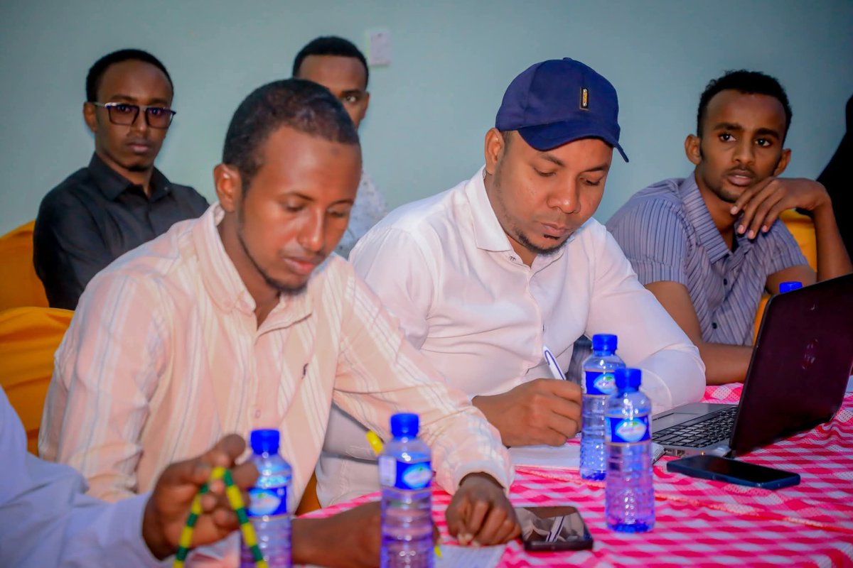 Sasdosom's tweet image. Today, SASDO was honored to join the Southwest State WASH Partners’ Monthly &amp;amp; Quarterly Coordination Meeting at Horyaal Hotel, Baidoa.

Together, we work to improve access to clean water, sanitation &amp;amp; hygiene. 💧🤝

#SASDO #WASH #Baidoa #Coordination #HumanitarianResponse
