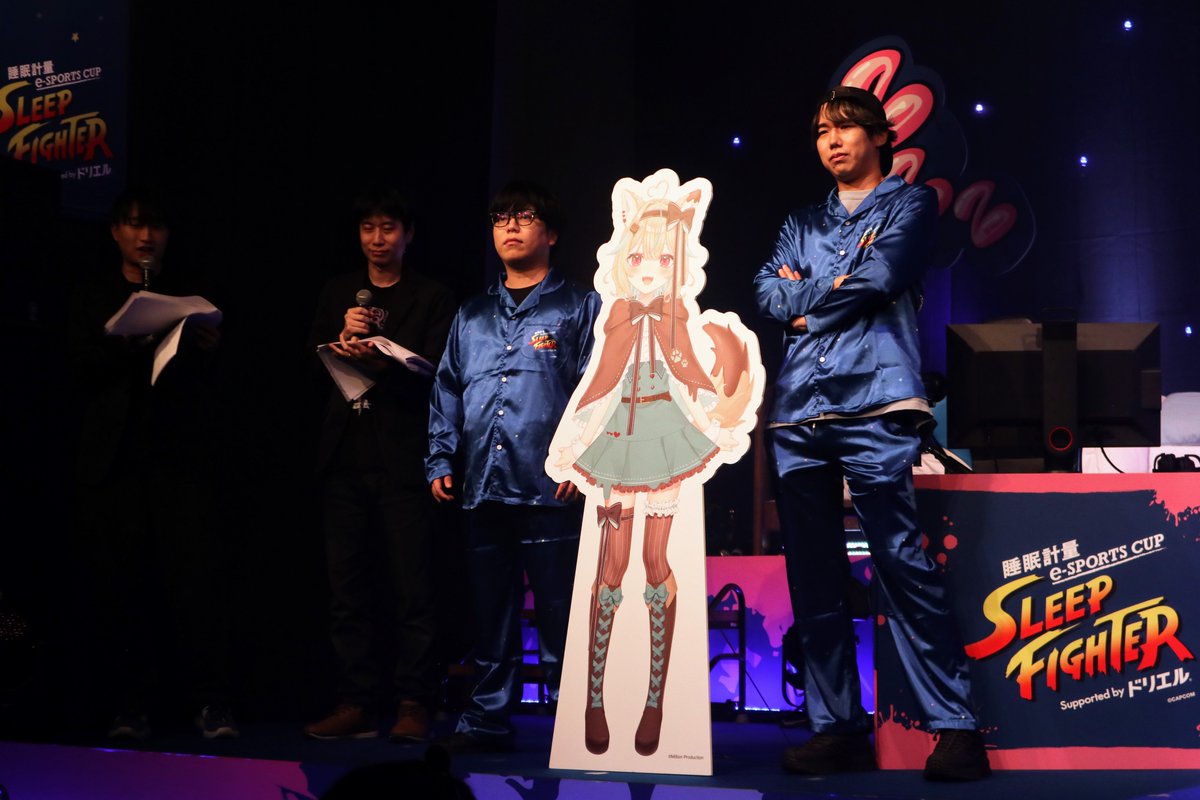 KijiLife's tweet photo. 同じイベントを2年連続で取材する時の楽しみ
「前回からのアップグレードポイントを見つけること😌」

例えば、#SLEEPFIGHTER

先日開催された SLEEP FIGHTERⅡ では、セットや衣装、演出がパワーアップ！
運営さんの「もっと良くしたい」という想いが伝わってくる瞬間がたまらん✨

#eスポーツ #スト6 https://t.co/KQ3sNONQl8
