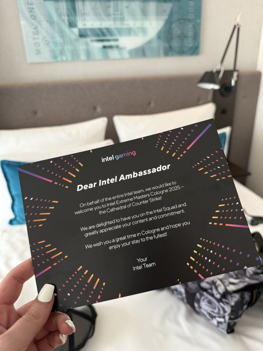sarina (@sarinacsgo) on Twitter photo Hardest kept secret 🫣 !!
Thank you <a href="/IntelGaming/">Intel Gaming</a> for having me this weekend at <a href="/IEM/">Intel® Extreme Masters</a> Cologne 🥹
if you’re here come say hi to me!!!
#Sponsored Hardest kept secret 🫣 !!
Thank you <a href="/IntelGaming/">Intel Gaming</a> for having me this weekend at <a href="/IEM/">Intel® Extreme Masters</a> Cologne 🥹
if you’re here come say hi to me!!!
#Sponsored