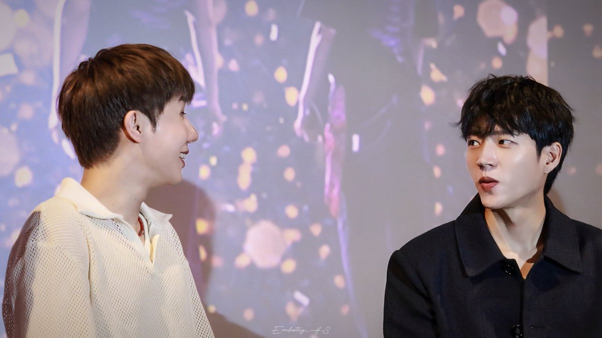 everlasting_hs's tweet photo. 250607 CGV 용산 무대인사 성규 우현

오랜만이 것 같아서…🥹

#인피니트 #INFINITE 
#김성규 #성규 #우현 #남우현 #SUNGKYU #KIMSUNGKYU #WOOHYUN #NAMWOOHYUN https://t.co/UzHER9b7l6