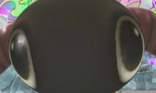 "놉놉." "안됀는것은안돼는것." (네 눈앞에 검지손가락을 가져다되고 흔들며) " "놉놉." "안됀는것은안돼는것." (네 눈앞에