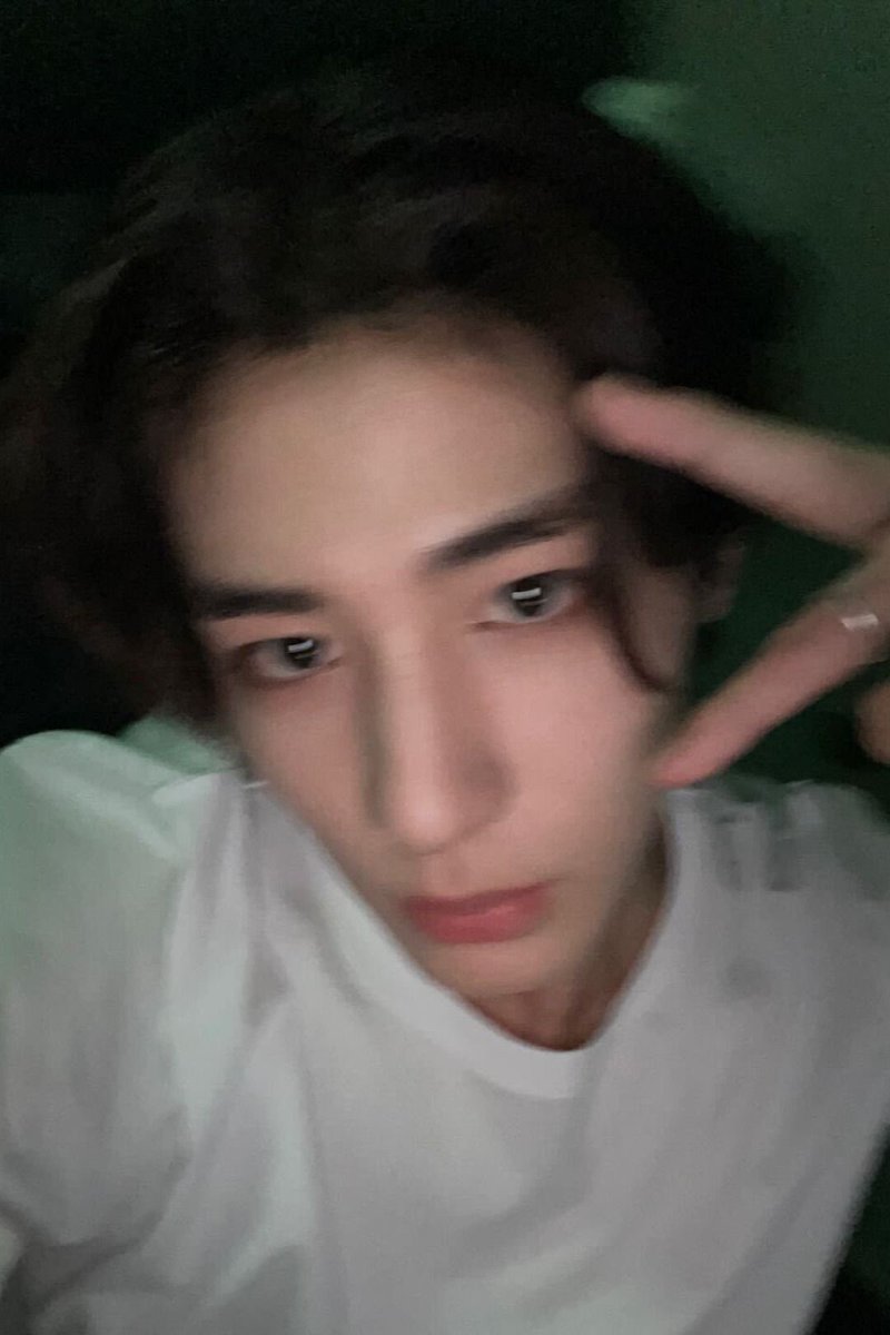 my cutie 🐠🫧🤍

#ODSD #ONEDOORSelcaDay 
#BOYNEXTDOOR #보이넥스트도어 
#leehan #이한 <a href="/BOYNEXTDOOR_KOZ/">BOYNEXTDOOR</a>
<a href="/BOYNEXTDOOR_twt/">BOYNEXTDOOR_twt</a>  #ODSDforBOYNEXTDOOR
