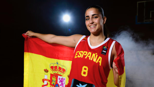 CULionsWBB's tweet photo. Bronze on the world stage? Say less 🥉🌍 @mariiaarrebola 

Last week, María Arrebola showed out with 🇪🇸 Spain at FIBA U19s!! Let’s hear it for our Lion reppin’ loud and proud 🔥♾️

#EDGE // #RoarLionsRoar // #OnlyHere https://t.co/IPEobQKzPw