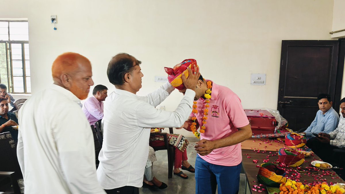 छोटी खाटू तहसील मुख्यालय पे श्रीमान प्रकाश चंद जी काला (RI साहब) के रिटायरमेंट प्रोग्राम को होस्ट किया।