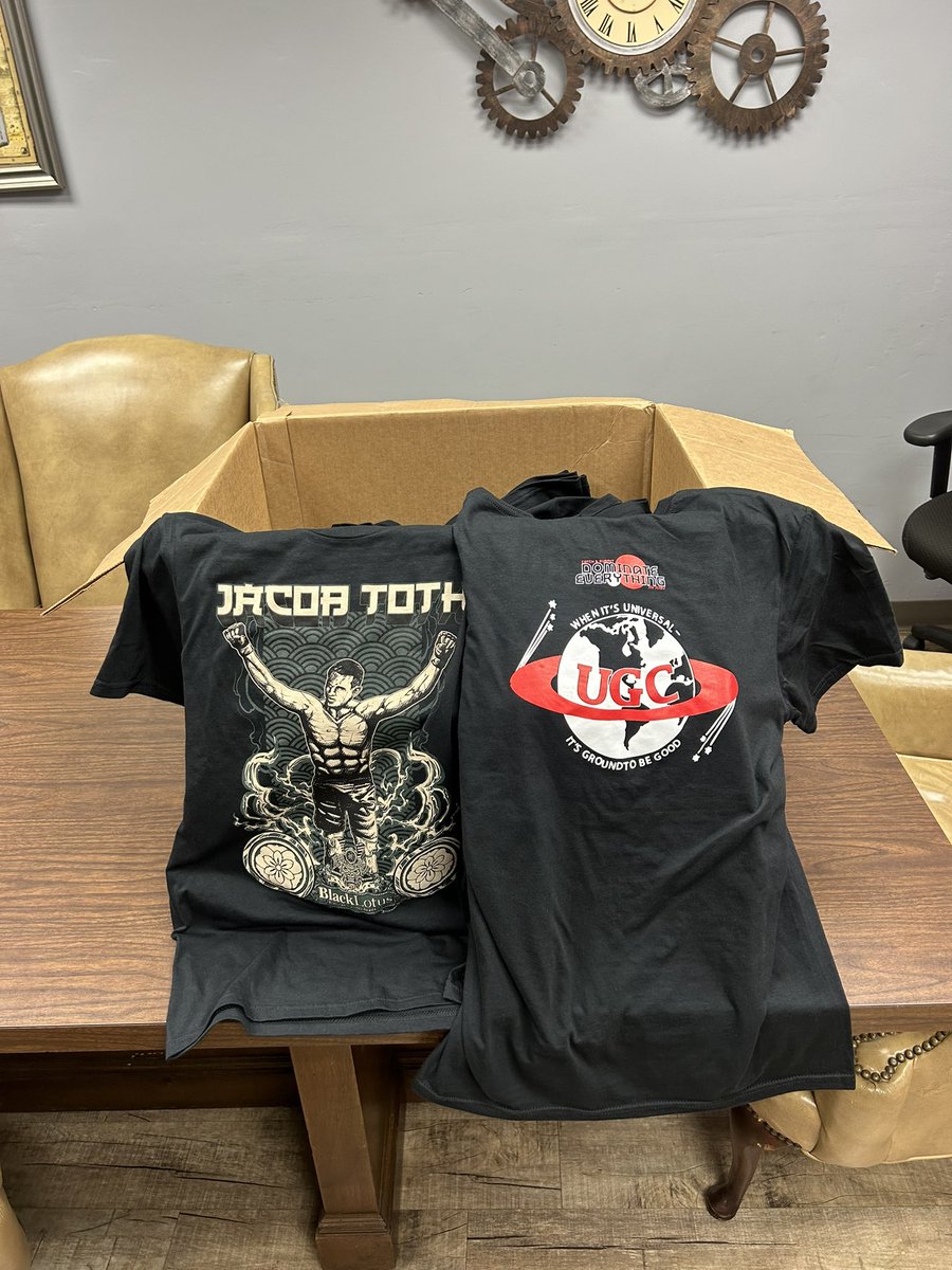 marshalltoth's tweet photo. Jacobs fight shirts are in, please reach out for pickup if you preordered. https://t.co/nlp3GKDBsk