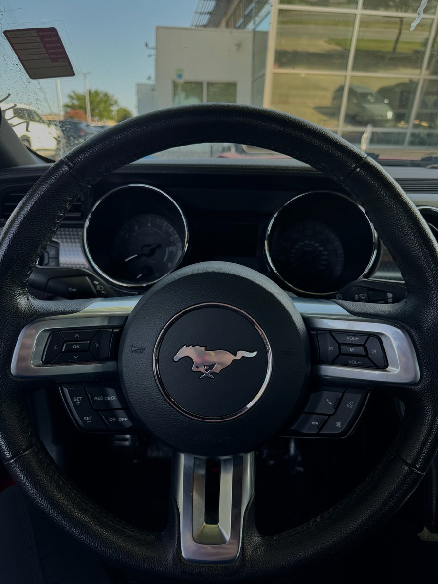 HileyVW's tweet photo. 🔥 Feel the power! 🔥 Check out this used 2015 Ford Mustang GT in eye-catching Race Red! ❤️🏁

Classic muscle, bold style, and a roar that never gets old. Stop by and see it in person today! 🚗💨 https://t.co/mMaN96ViB9