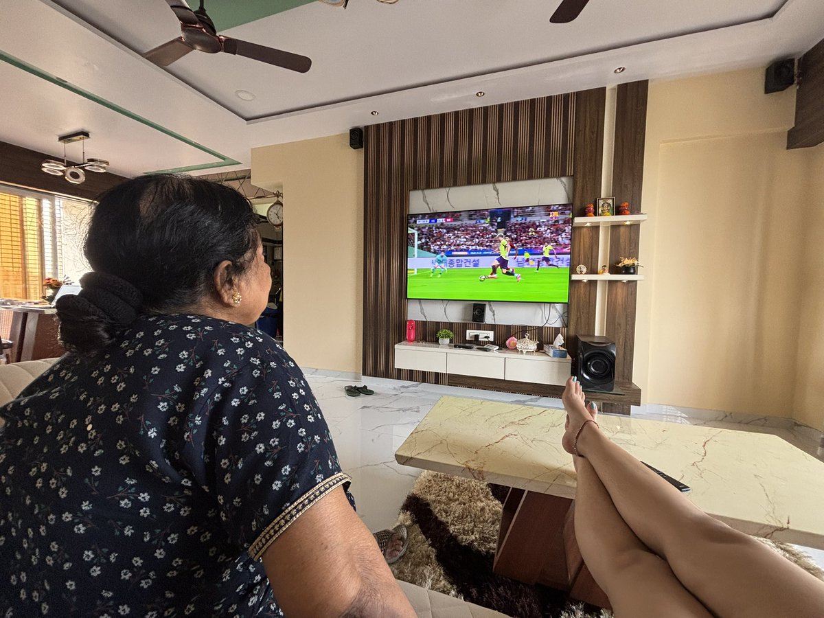 Siddhi K (@fcbsiddhi) on Twitter photo Even though it was just a friendly, today was special my grandmother watched her first football match ever. She loved how Barça played. Finally, a new culer at home. Visca Barça! 💙❤️
<a href="/fcbmumbai/">FCB MUMBAI 🇮🇳</a> <a href="/FCBarcelona/">FC Barcelona</a> Even though it was just a friendly, today was special my grandmother watched her first football match ever. She loved how Barça played. Finally, a new culer at home. Visca Barça! 💙❤️
<a href="/fcbmumbai/">FCB MUMBAI 🇮🇳</a> <a href="/FCBarcelona/">FC Barcelona</a>