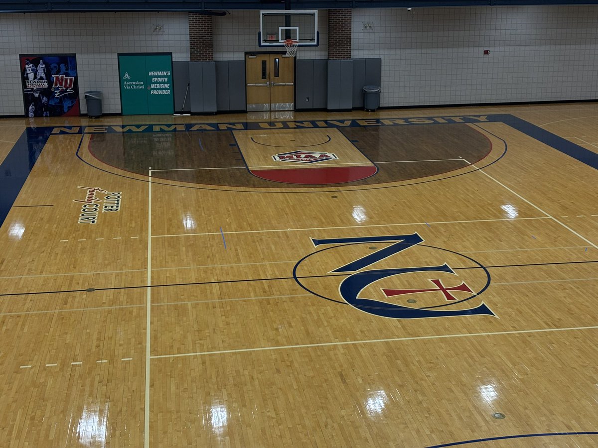 NewmanJetsMBB's tweet photo. Elite Camp Session II is in the books!!

Big thanks to everyone who came out and competed.

Stay locked in — more camps coming soon to Fugate Gymnasium 

‼️✈️ #JetPower #FutureJets https://t.co/rq5hgTuJ11