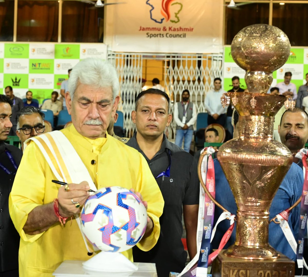 OfficeOfLGJandK's tweet image. I would like to congratulate  J&amp;amp;K Sports Council  and sponsors of the Kashmir Super League. The enthusiasm and passion witnessed over the past few days have been truly remarkable. A big thank you to all the enthusiastic fans and spectators who are cheering on the players.