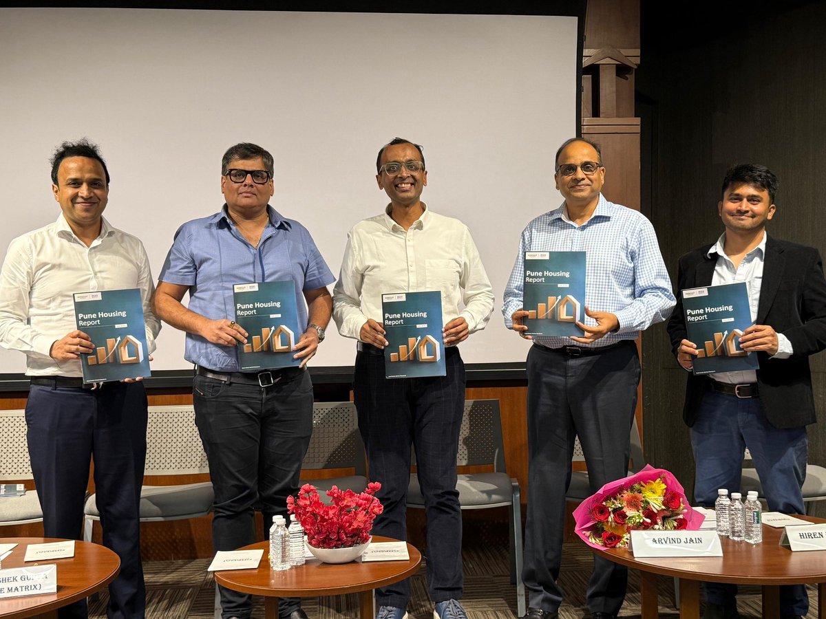 CREDAI Pune, in collaboration with CRE Matrix, has released the July 2025 edition of the "Pune Housing Report” at an event attended by about 100 developer members.
This comprehensive report covers the first half of 2025, providing an authentic analysis of the housing market.