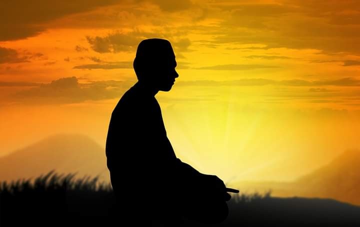 If u can't battle "SHAIDAN" And ur desire at "FAJR"(morning prayer)
Then u have lost d war of the entire day.
May Allah make us among those for wake up for "FAJR" prayer everyday Ameen🤲🙏