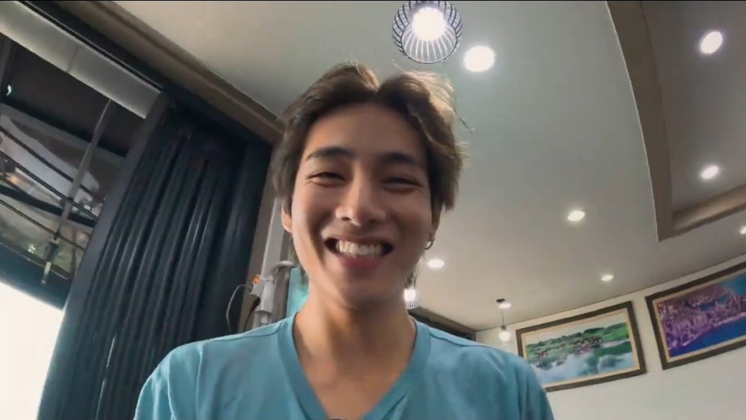 vhopebot's tweet photo. a year ago, 🍞 https://t.co/VinYmloATZ