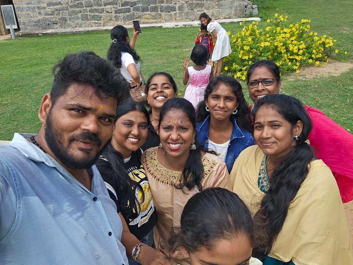Prime_Trust's tweet photo. Tour rewind! 🙌 So grateful for the beautiful places we explored, the amazing people we met, and the memories we created together.
Here’s to a day full of joy, bonding, and unforgettable moments! ❤️✨🚌
#PrimeEducationalandSocialTrust #PrimeTrust #JananiHome 
⛰️🏝️📸 https://t.co/v5DvoEOQJA
