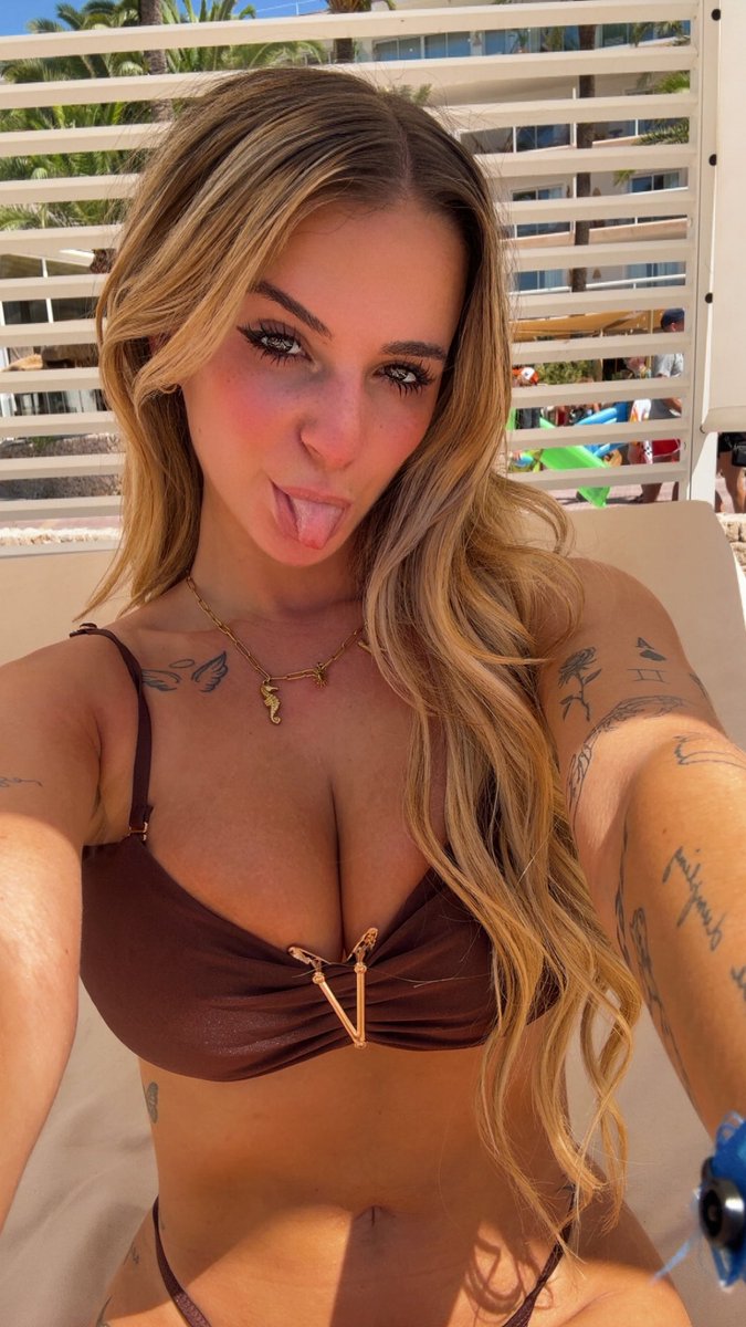 kaitlynkremss's tweet image. You’re really gonna scroll without saying hi?