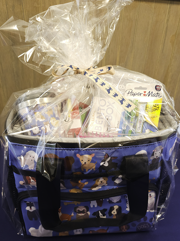 🎉 Here's a sneak peek at just a few of the raffle baskets we’ll have at Paw Jam! From Halloween goodies to kids’ items, sparkly jewelry, pet supplies, and more!
📍Tin Barn Brewing, Chester, NY
📅 Saturday, August 2nd | 4–8 PM
🎟️ FREE admission 
#OCNYEvent #HudsonValleyEvent