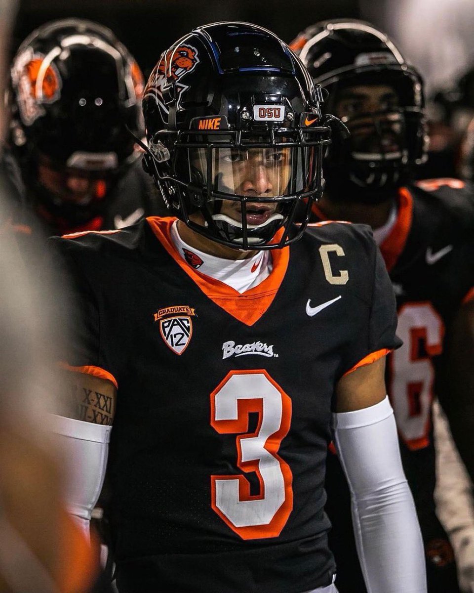 4kell5's tweet image. Small Streamer who be puttin BTA (respectfully) in CFB n Madden.
Ima get got but ima get mine more than I get got tho..

I stream CFB Dynasties n Madden Franchises 32 users. All games streamed. 

Pull up, Show some luv.. Most appreciated!!
Twitch link in my bio.

#CFB26 #Madden26