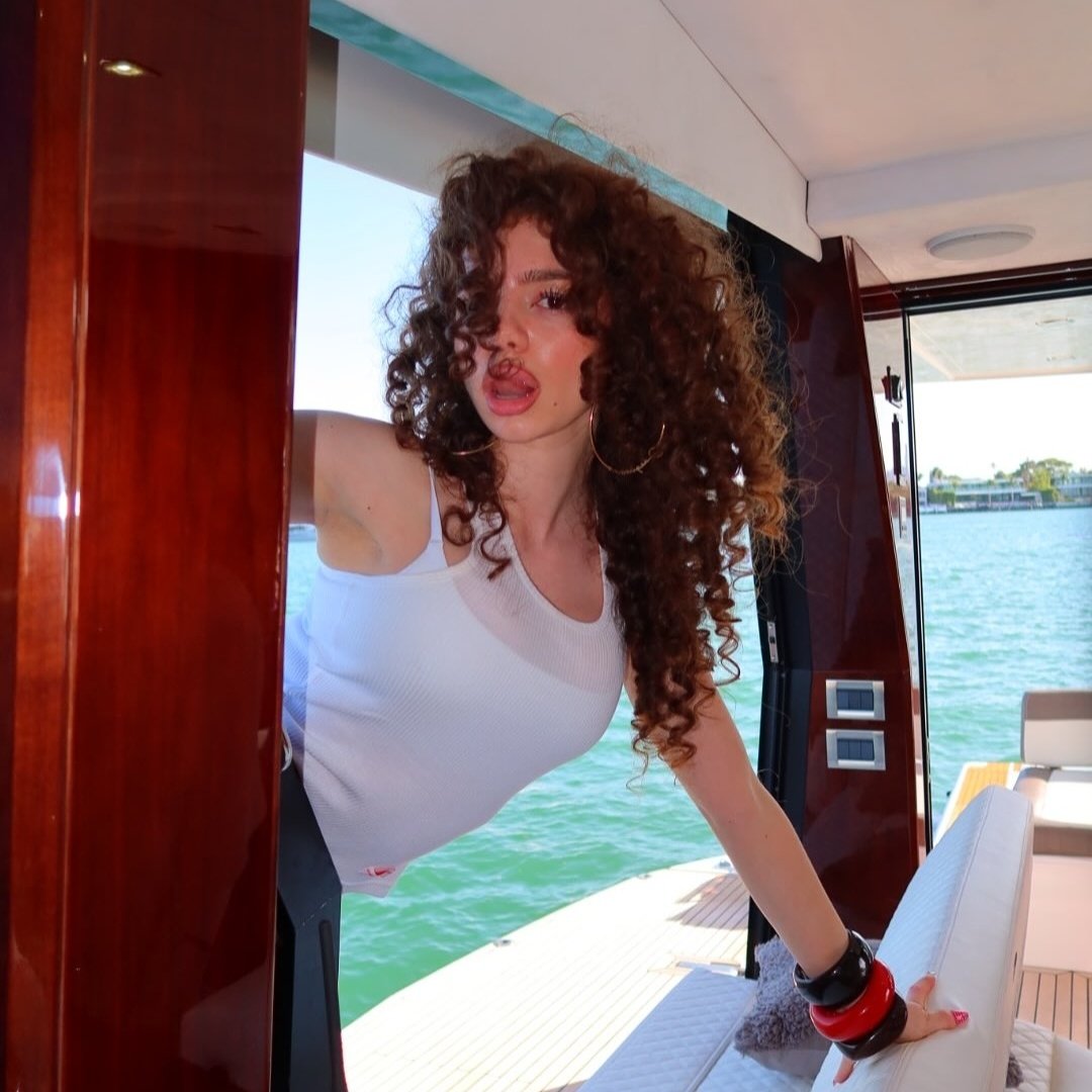 morgan (@after__midn1ght) on Twitter photo 