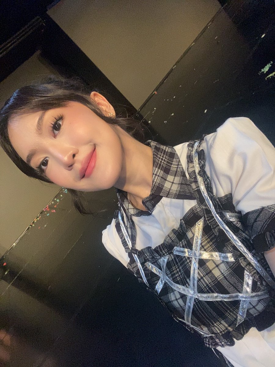 Greesel_JKT48 tweet picture