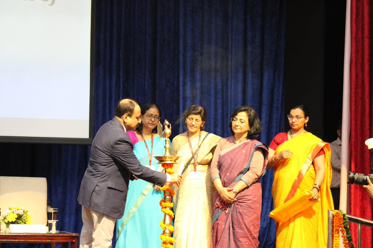 NCDCMoHFW's tweet photo. NCDC Delhi celebrated its 116th Annual Day on 30th July 2025 with Dr. Sunita Sharma DGHS MoHFW being the "Chief Guest" for the event attended by seniors officials from ministry and other stakeholders. https://t.co/shjSWXIoOE