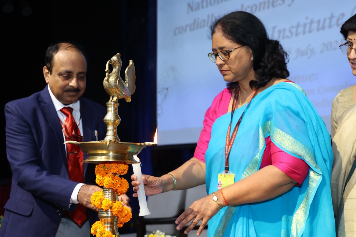 NCDCMoHFW's tweet photo. Participants including current and former NCDC officials and partners welcomed by Prof. (Dr.) Ranjan Das Director NCDC with address by Ms. Vandana Jain Joint Secretary MoHFW.Scientific session held on engaging theme of "Packaged food and Obesity" followed by cultural programme. https://t.co/WJKlZpKENP