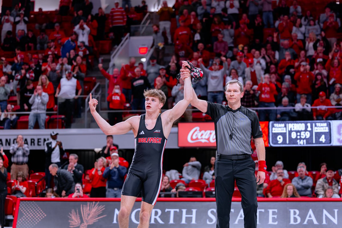 PackWrestle's tweet photo. DEADLINE IS TOMORROW 

Tomorrow is the priority deadline for 2025-26 season tickets. Reynolds will feature several fiery duals this upcoming winter and you won’t want to miss them 🔥

https://t.co/BND8xhX1Kv https://t.co/0lED685pXA