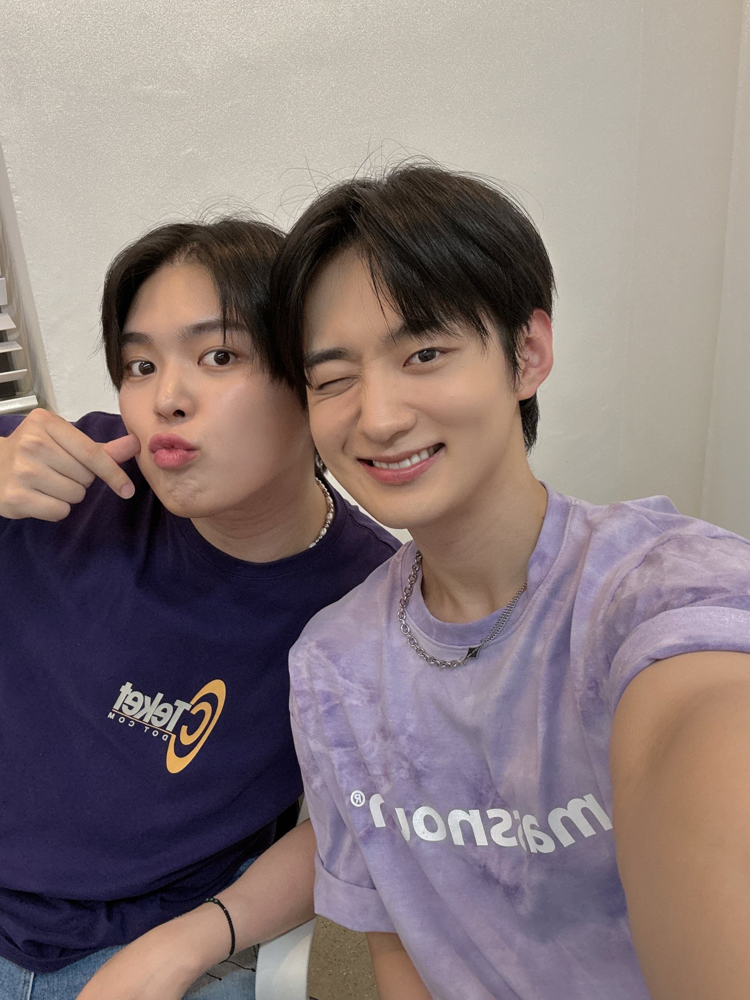 VERIVERY カンミン ヨントン ポラ verivery カンミン ポラロイド