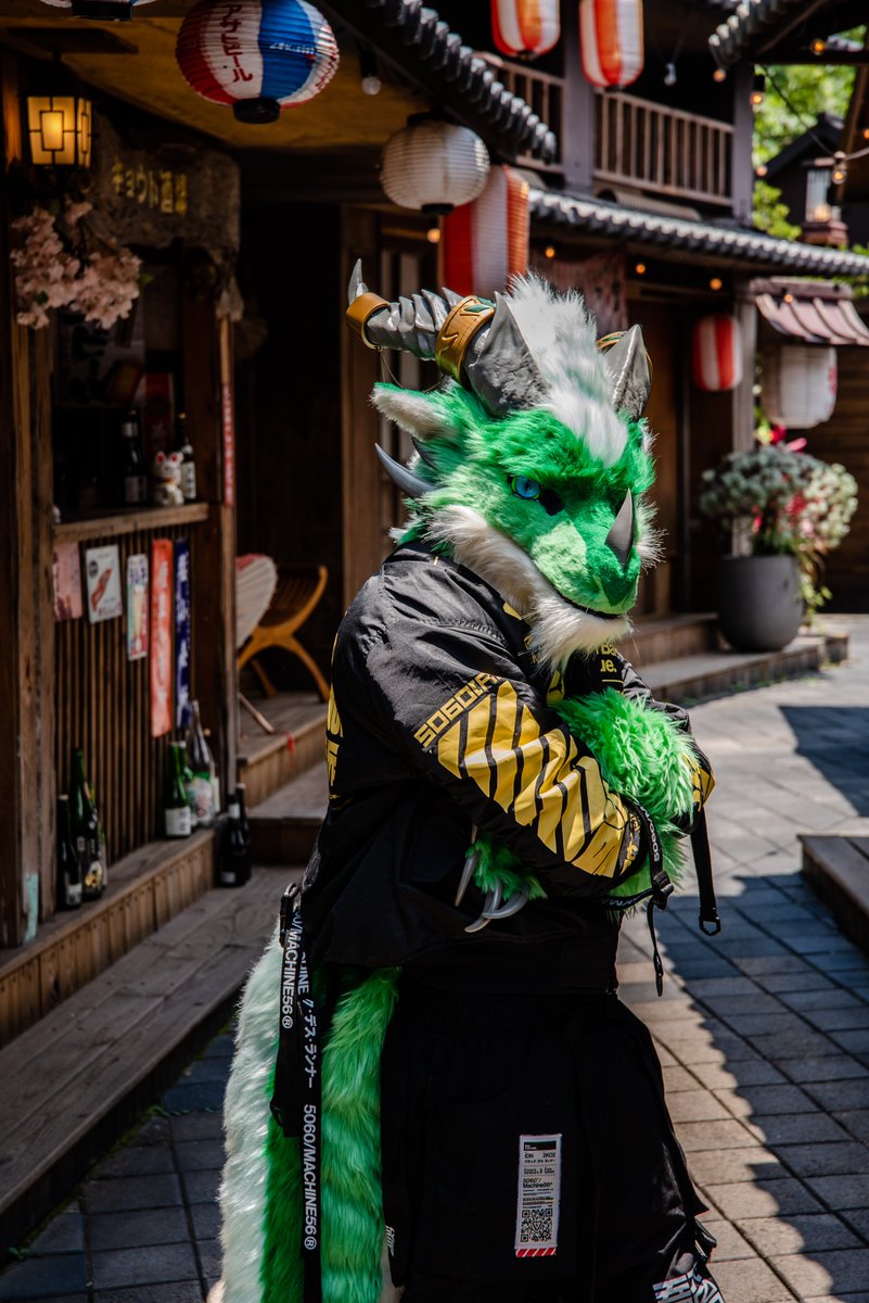 #FursuitFriday 

📸辰書

#山君工坊 
#獸裝 
#fursuit